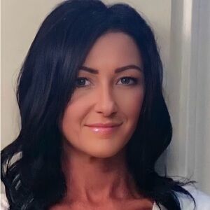 Meet your Posher, Meredith